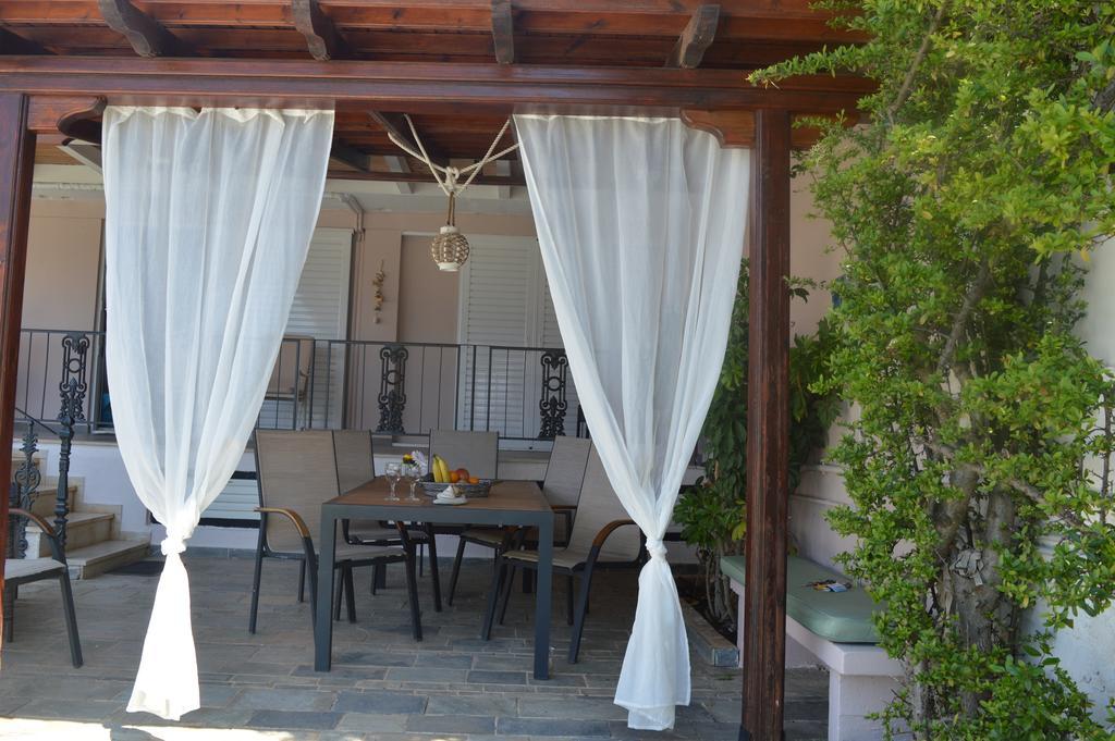 Luxury * Lagonisi