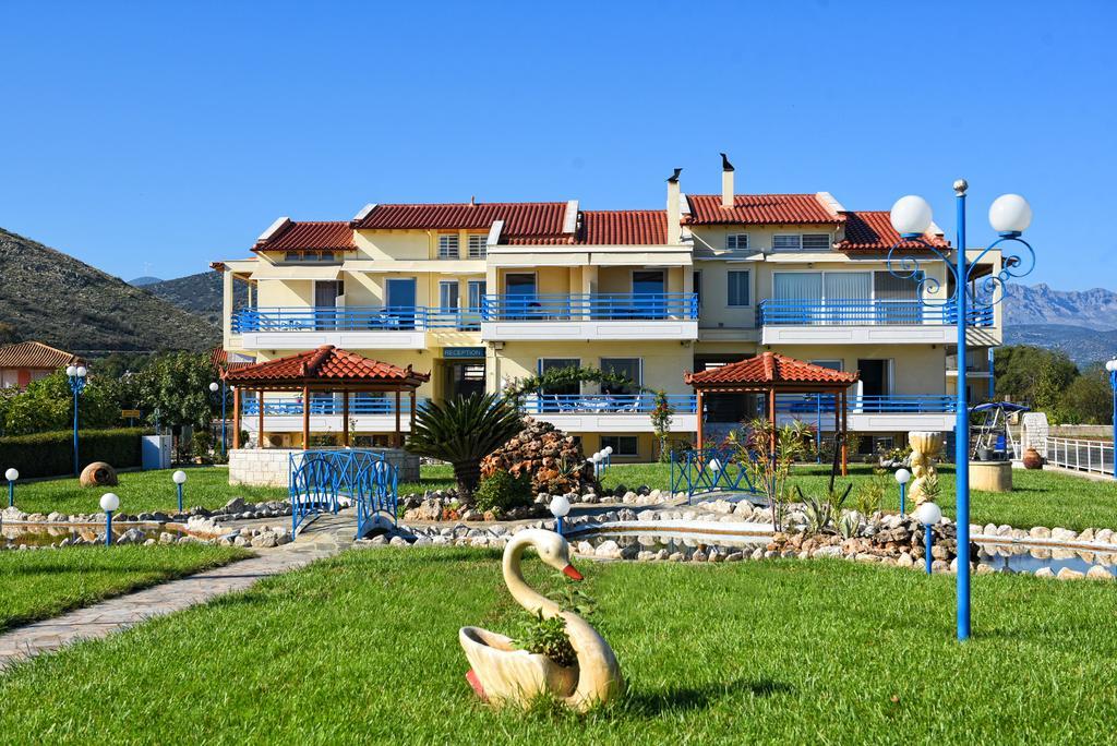 Akrogiali Apartment *