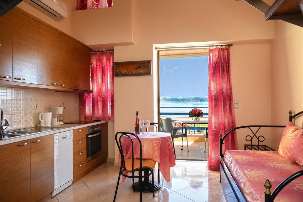 Akrogiali Apartment