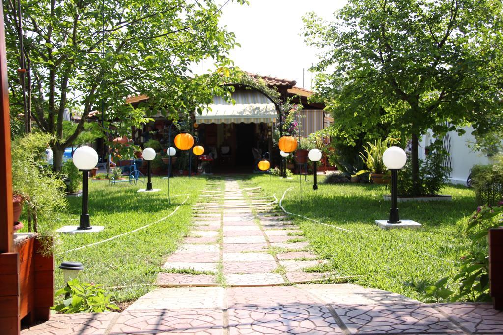 Portes Summer House