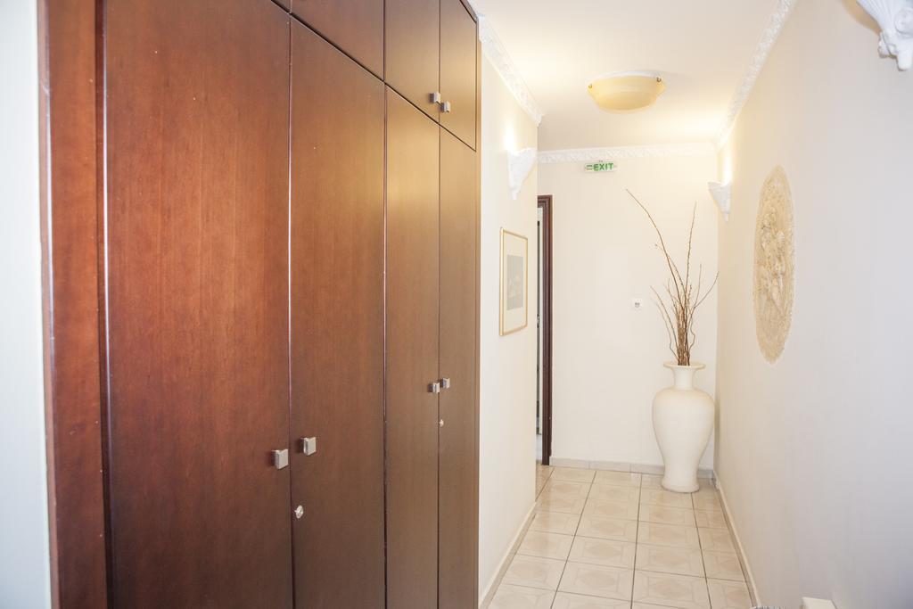 Zografos Hotel