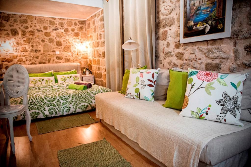 George & Alexandra'S Apartments Rhodes City