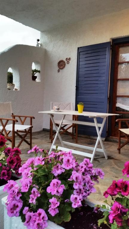 Vourleza Vacation House Near Airport Holiday home Porto Rafti