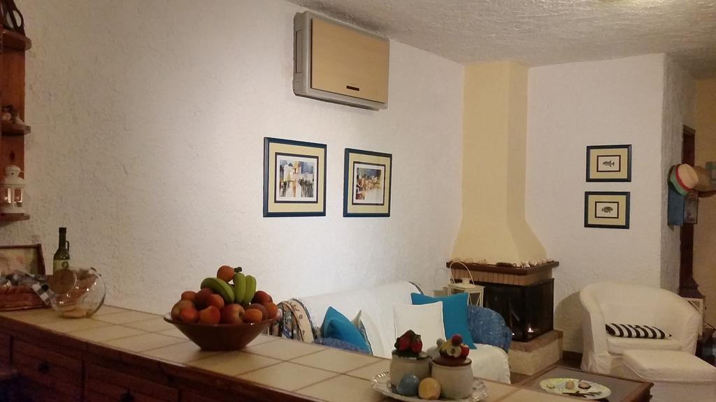 Holiday home Vourleza Vacation House Near Airport