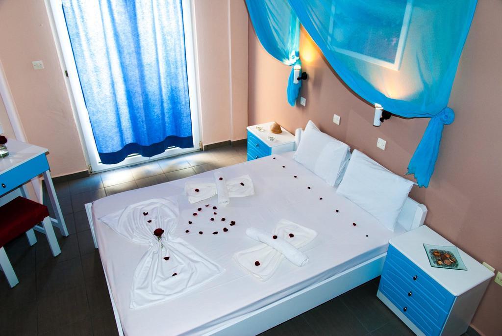 Studio Napoleon Aparthotel