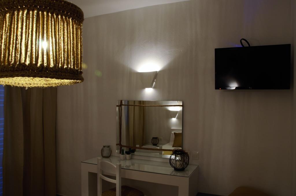 Apartment To Maro