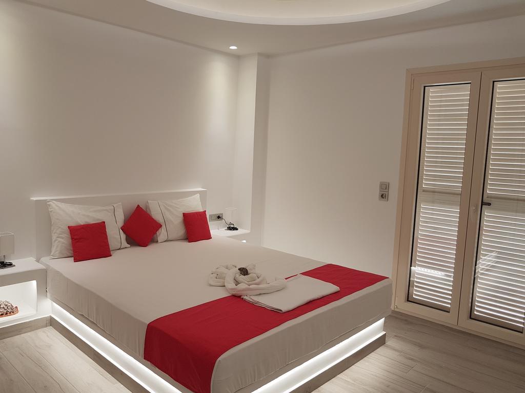 Casa Bella Kamari (Santorini)