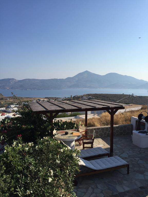 Drougas' Windmill Holiday home Plaka (Milos)