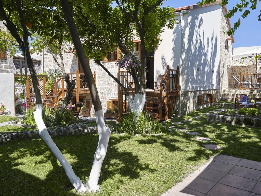Helios Garden Boutique Apartments