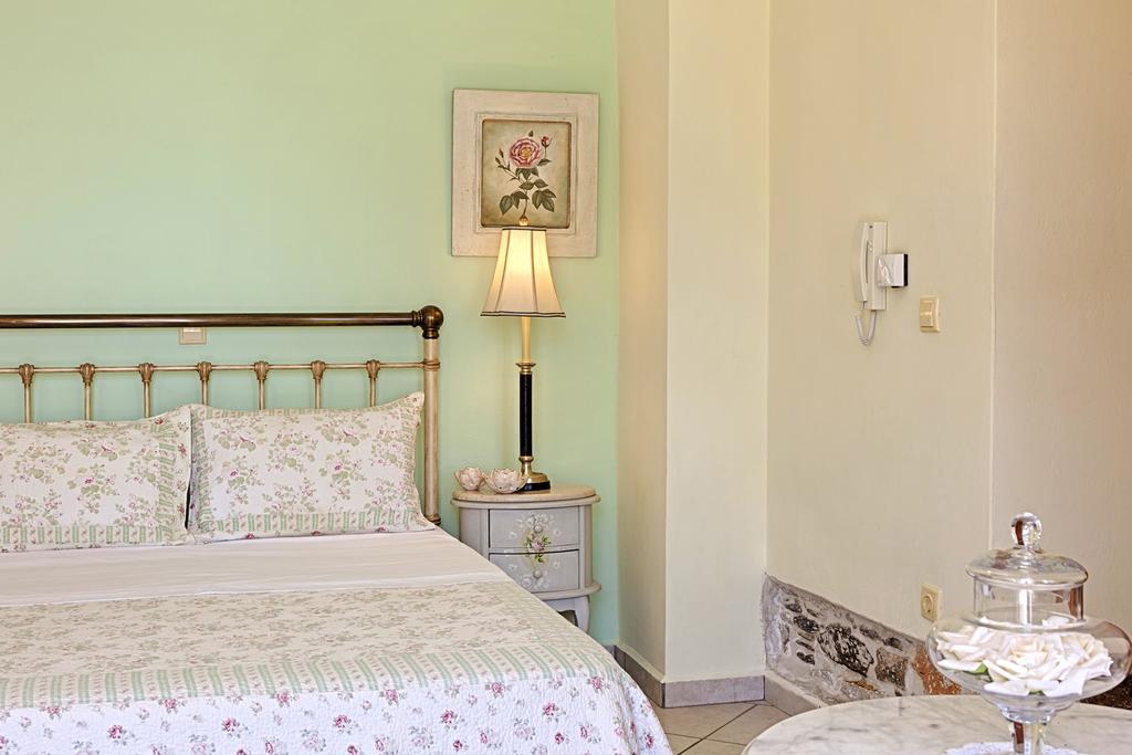 Antouanetta Apartment *