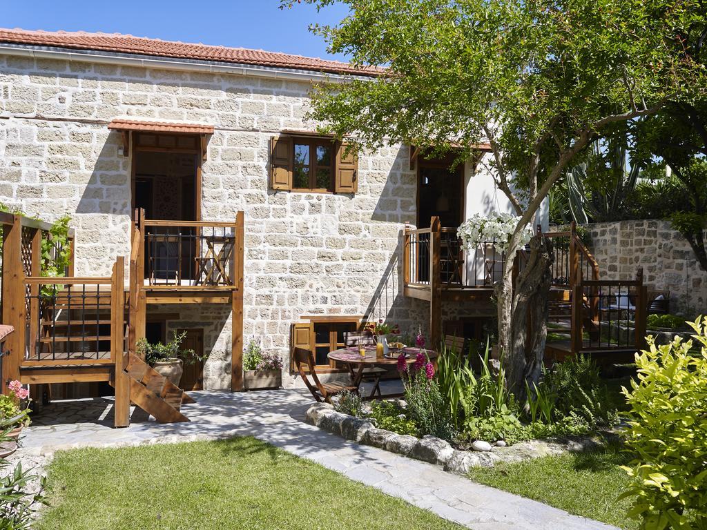 Apartment Helios Garden Boutique Apartments *