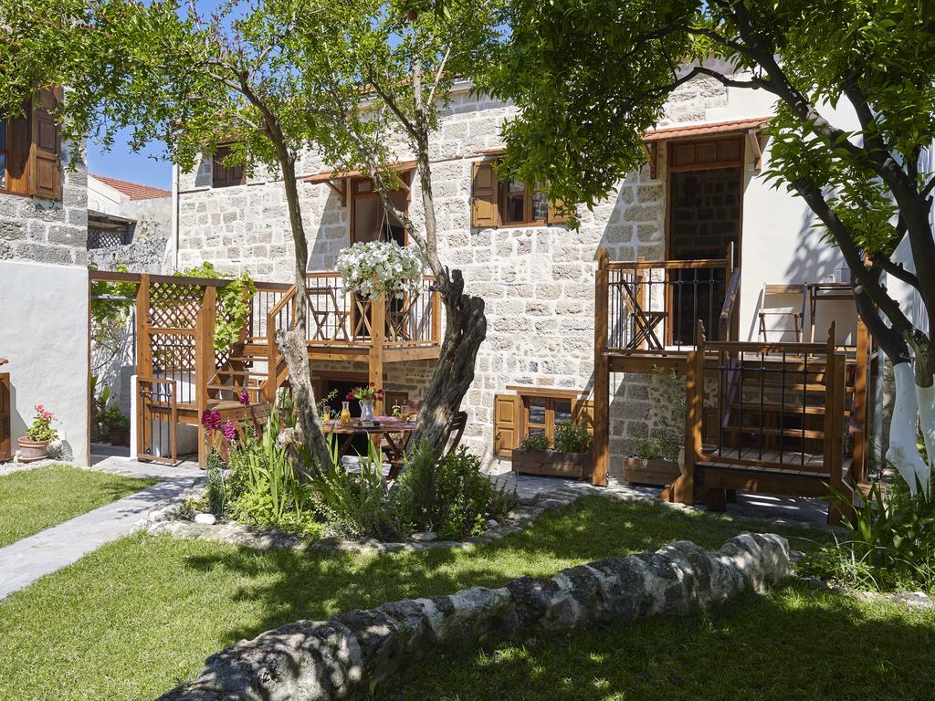 Helios Garden Boutique Apartments