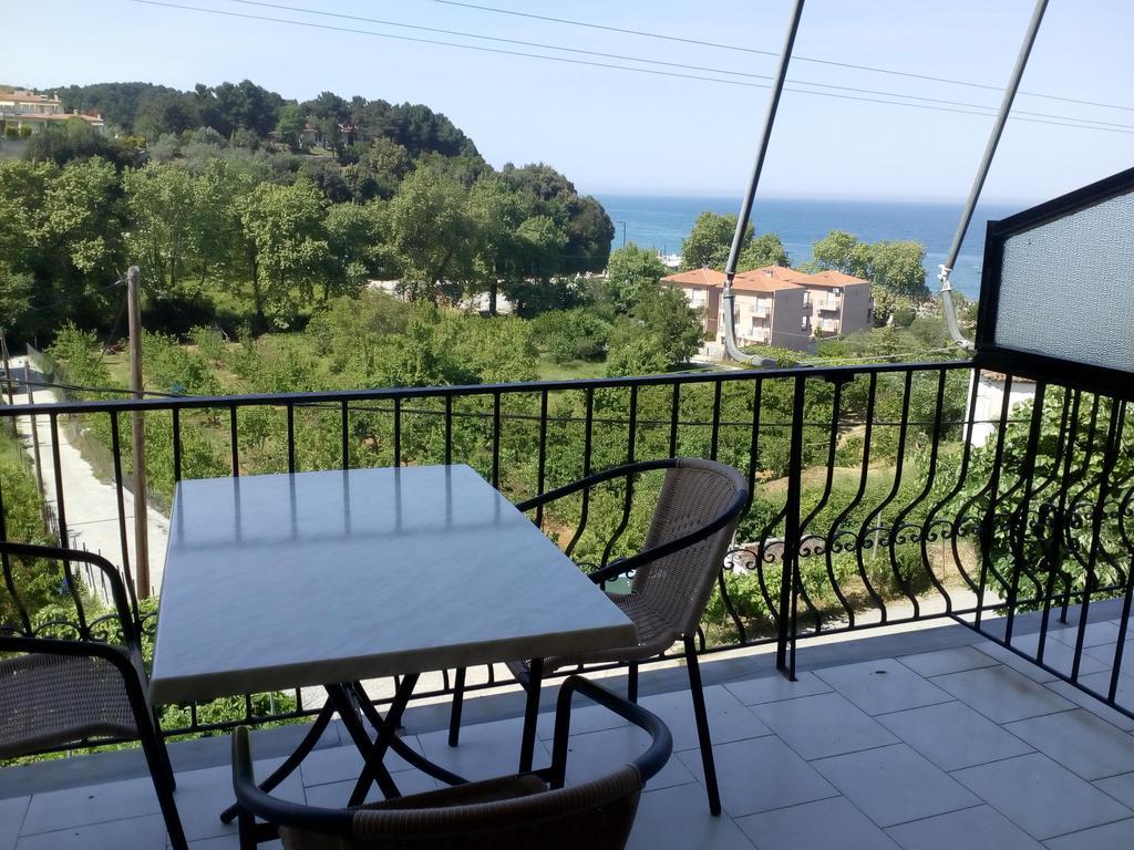 Apartment Kandilari *