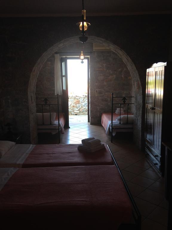 Las - Giannakakoy Traditional Stone Houses Guest house Neo Oitilo