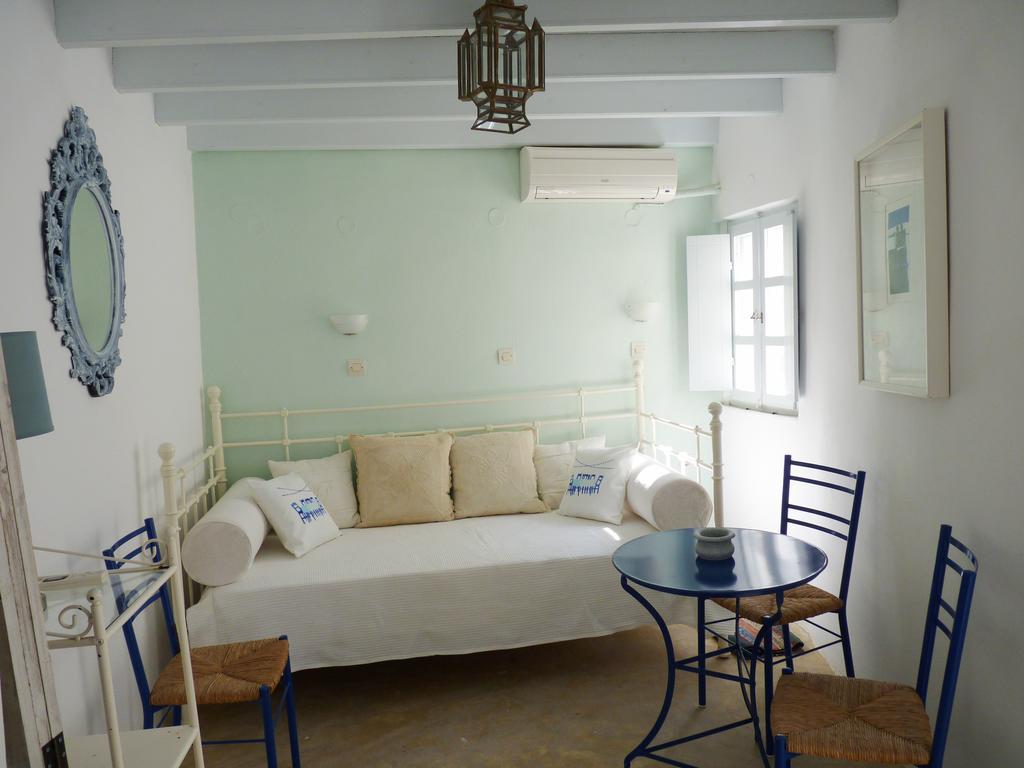 Barbarossa Holiday home Emporio (Santorini)