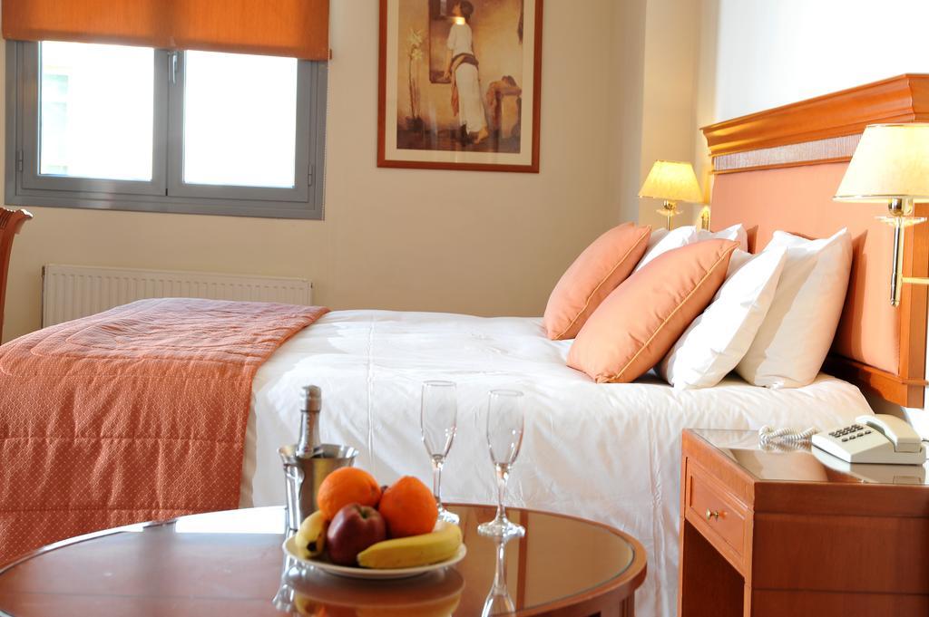 Hotel Atrium & Jacuzzi