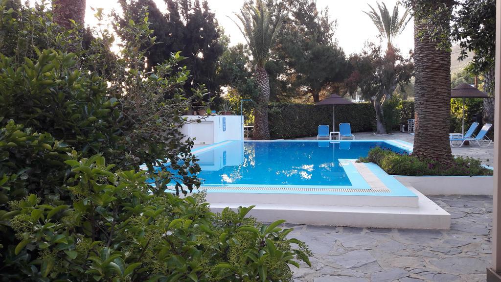 Oasis Apartments & Rooms Aparthotel