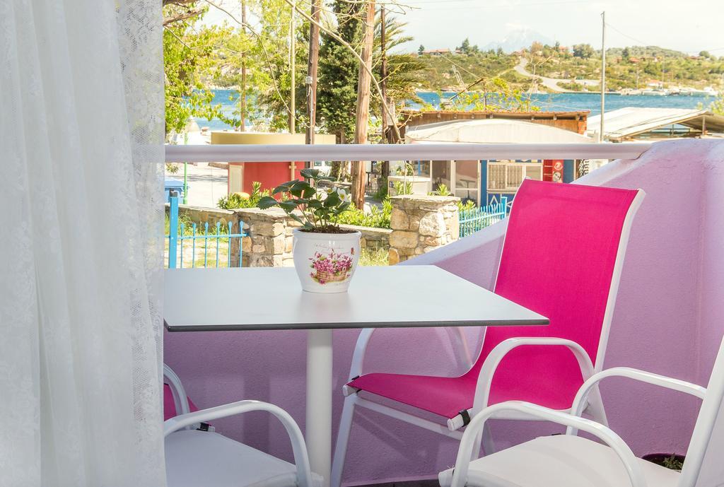 Ormos View Apartment