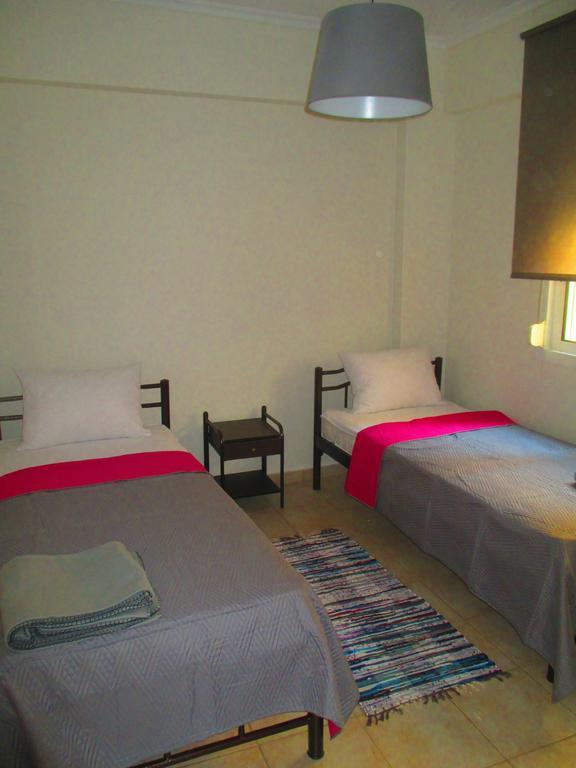 Azalia By Travelpro Services Nea Moudania Halkidiki