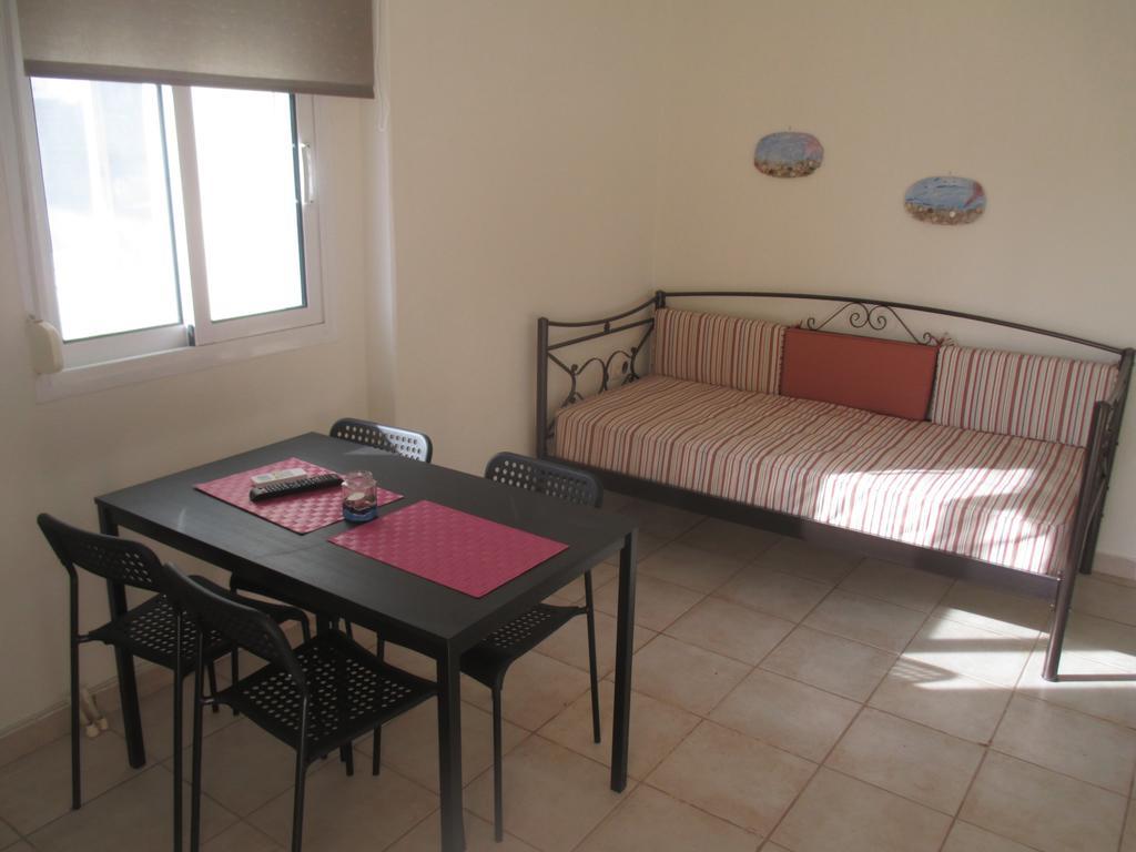 Azalia By Travelpro Services Nea Moudania Halkidiki