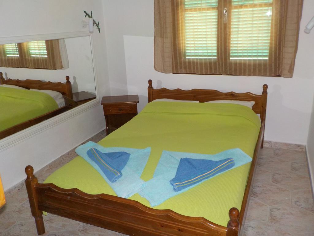 Azalea Aparthotel 2*