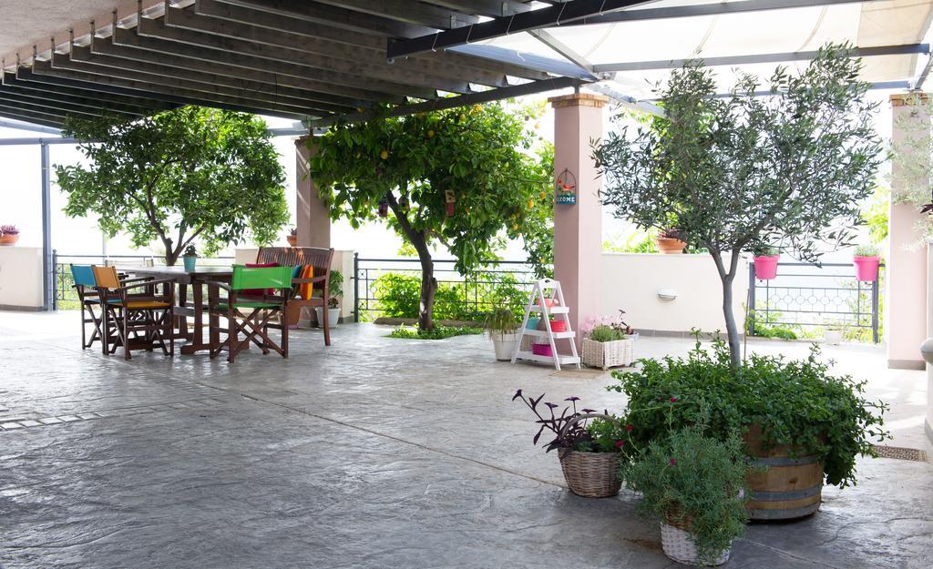 Mirella Apartment