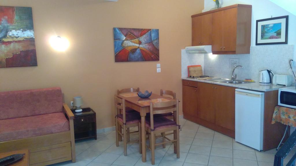 Stella 's Sea Front Apartment Geni (Lefkada)