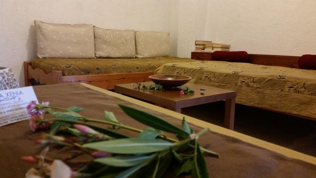 Apartment Xenia Makry Gialos (Crete)