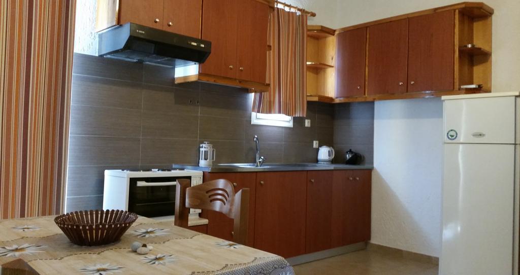 Xenia Apartment *