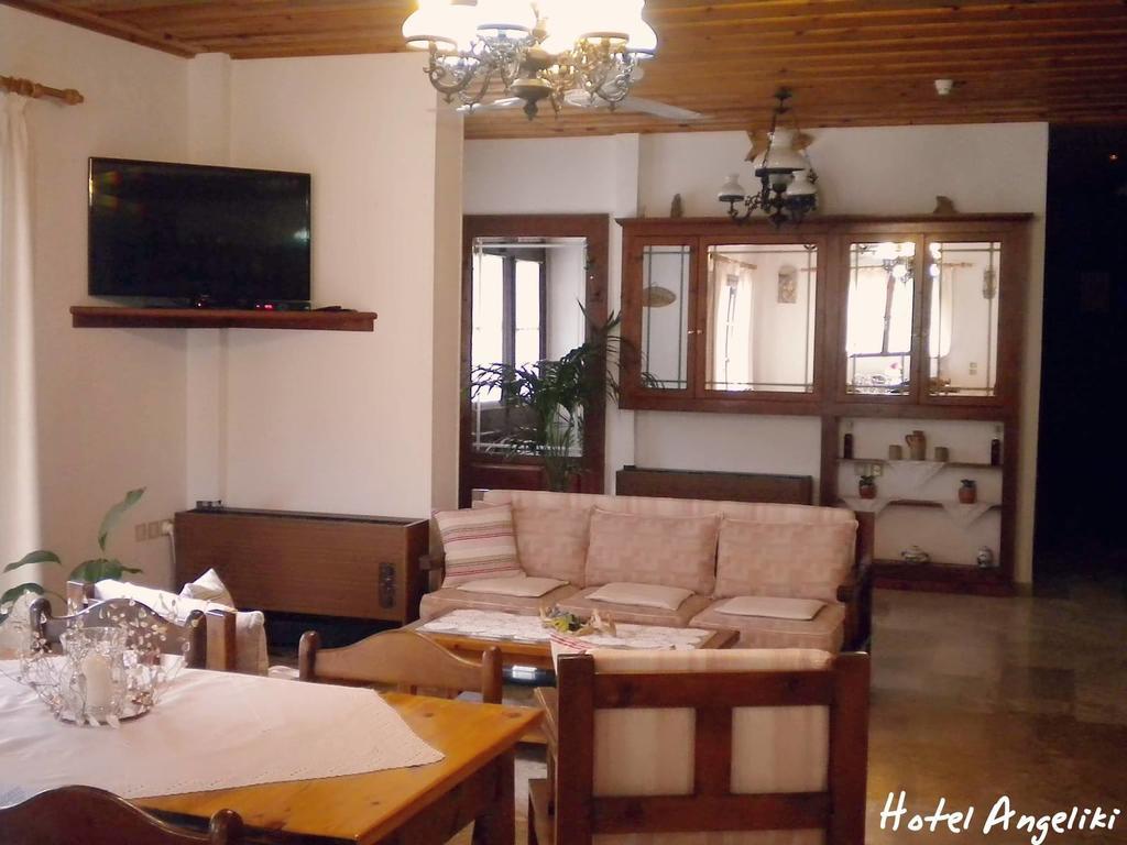 Hotel Angeliki Ireo (Samos)