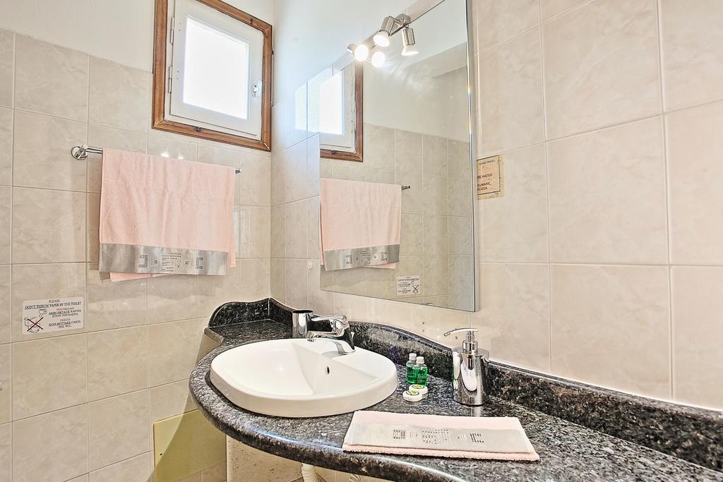 Apartment Avgi Ena