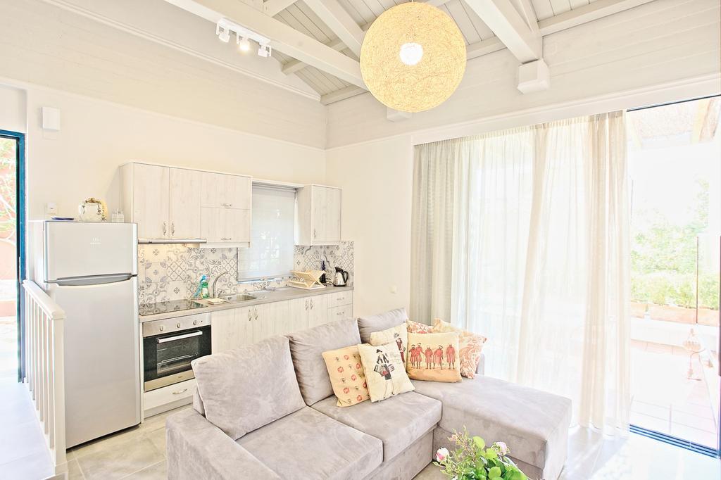 Olgas Beach Villas * Barbati