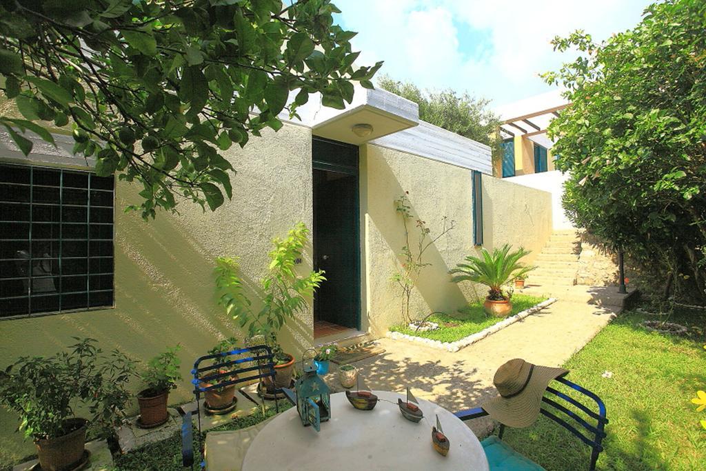 Olgas Beach Villas *