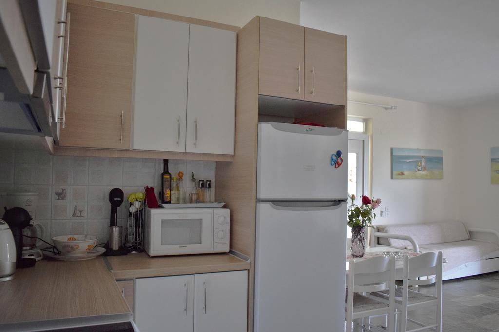 To Livadi Apartment Lefkogeia