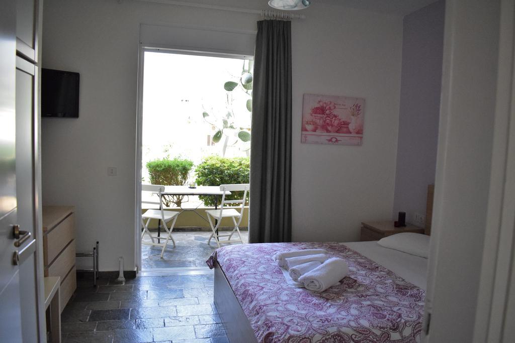 To Livadi Apartment Lefkogeia