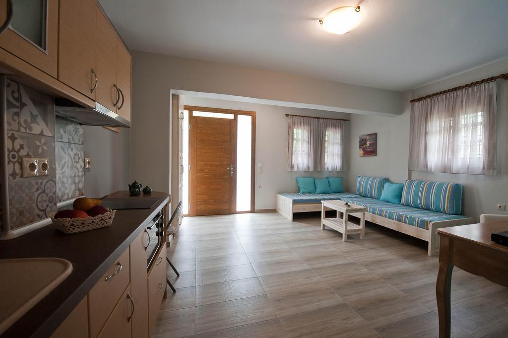 Sofia's House Apartment Vourvourou