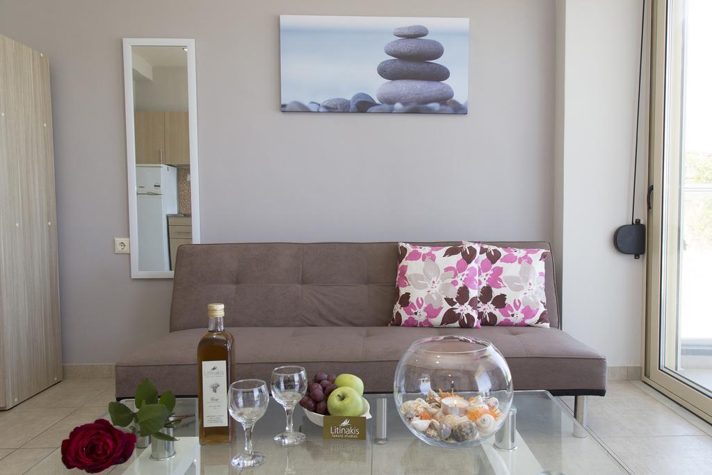 Apartment Litinakis Studios Agia Marina (Crete)