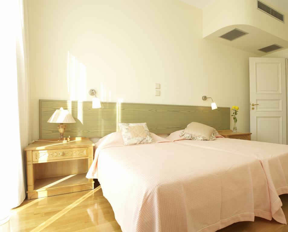 Luxury Trapezia Villa