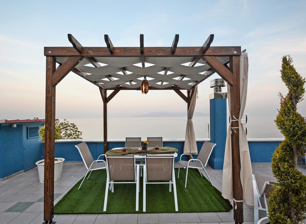 Old Town Blue Mansion Holiday home Kavala