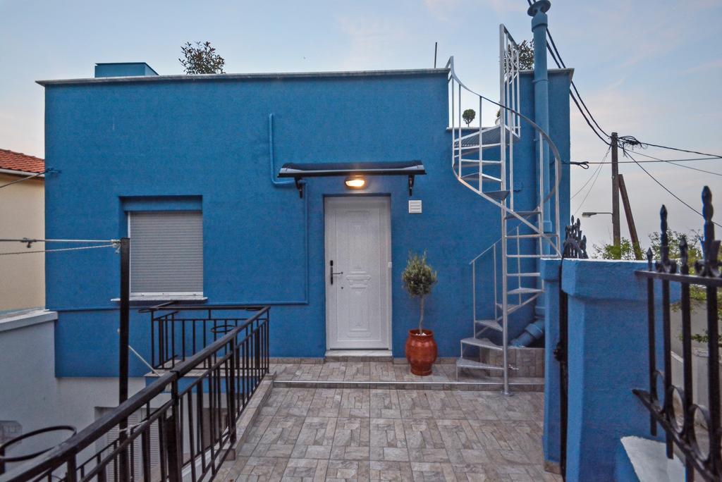 Old Town Blue Mansion Holiday home *