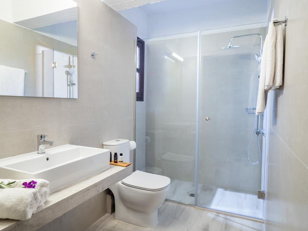 Ambelos Aparthotel Agia Pelagia (Crete)