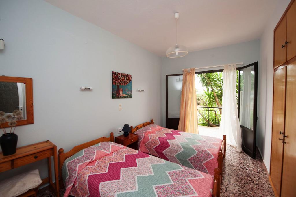 Lazaris Beach House Almiros Beach