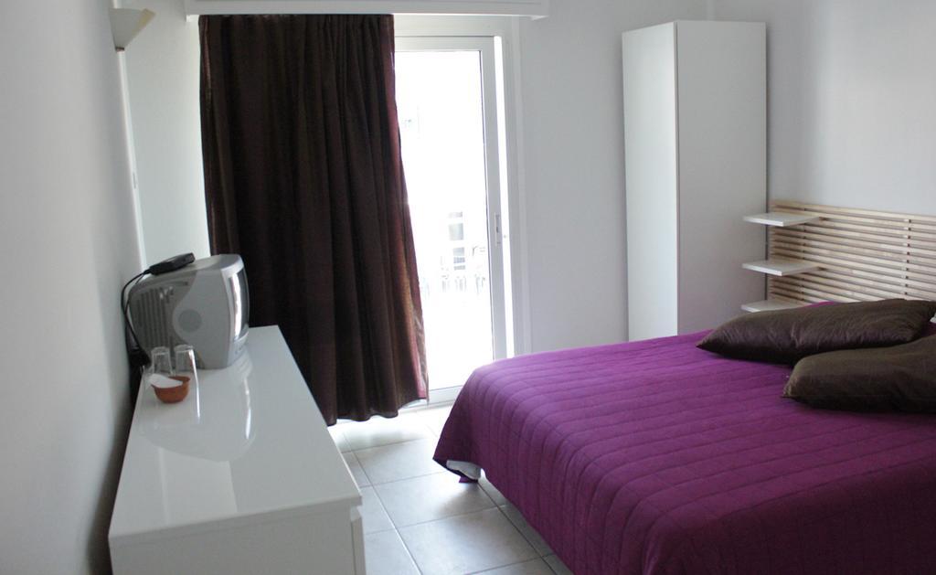 Marko 2* Loutraki (Corinthia)