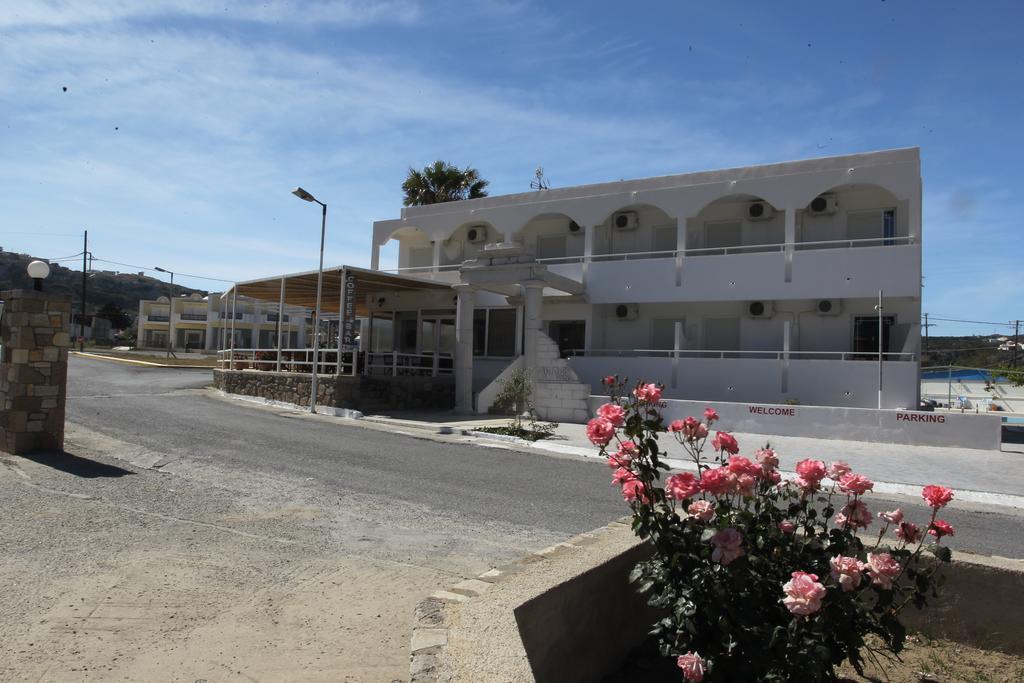 Antonis Hotel 2*