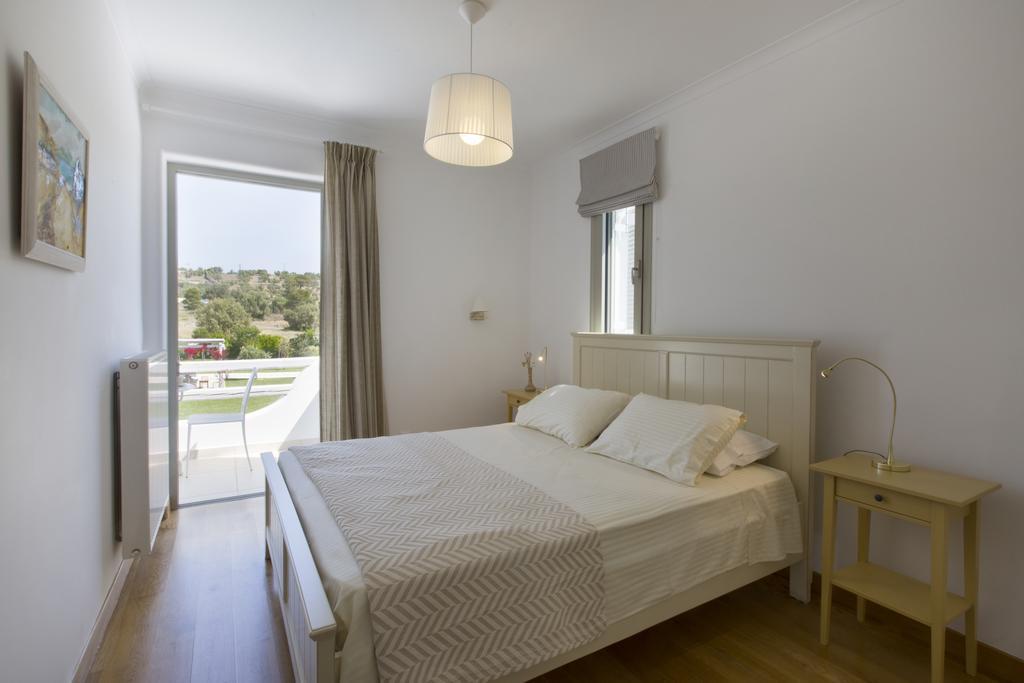 Villa Elena In Loutraki Vouliagmeni Lake
