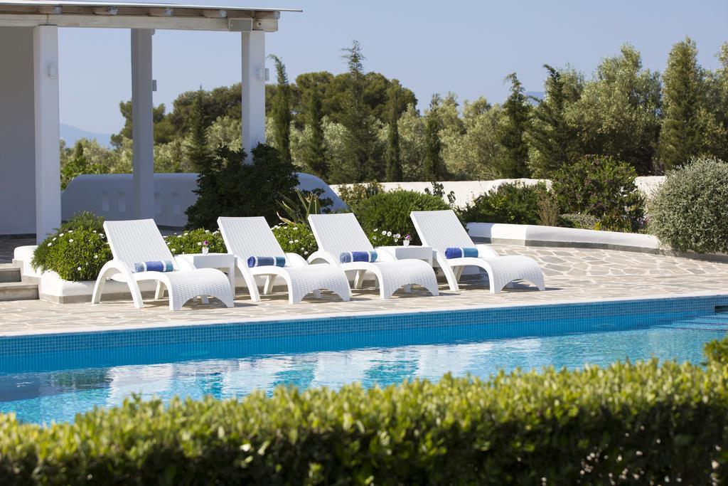 Elena In Loutraki * Vouliagmeni Lake