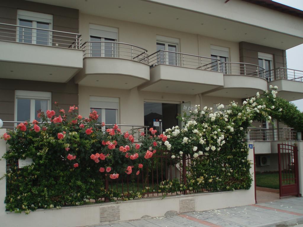La Petite Sirene Studios *