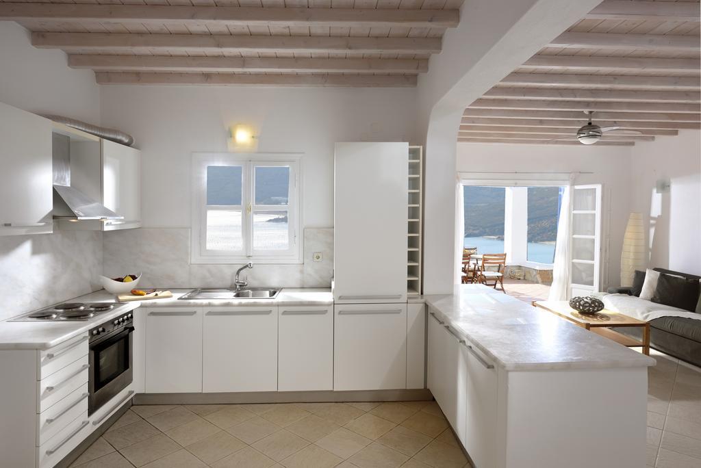 Holiday home Chrysta