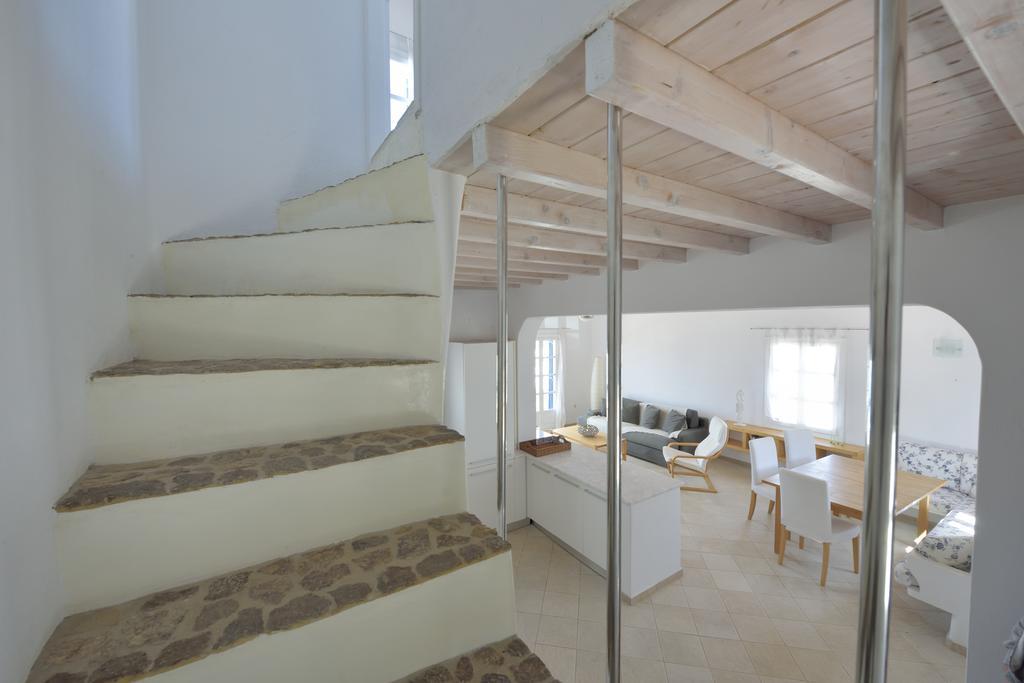 Chrysta Holiday home *