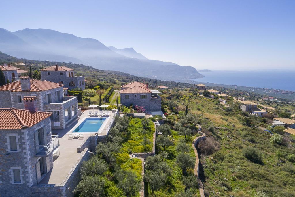 Asanti Villa Levktron